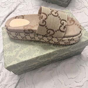 Gucci Beige and Brown GG Canvas Platform Slide
